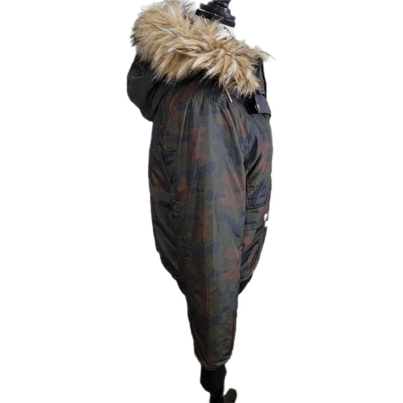 ROCAWEAR WOMENS CAMO HOODED PARKA SZ M - Picture 3 of 16